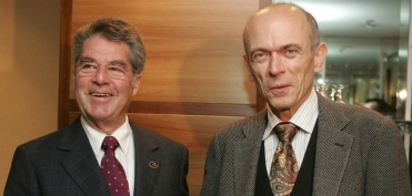 With Austrian President Dr. Fischer (October 2005)