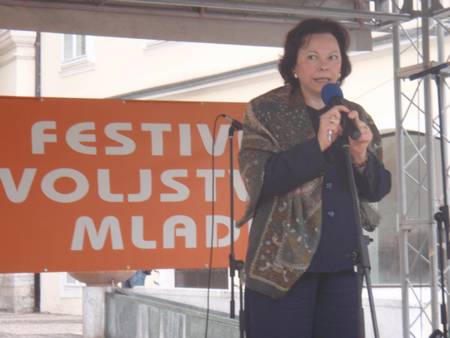 Soproga predsednika republike in ambasadorka prostovoljstva Barbara Miklič Türk se je udeležila prireditve Dan za prostovoljstvo (foto: UPRS)
