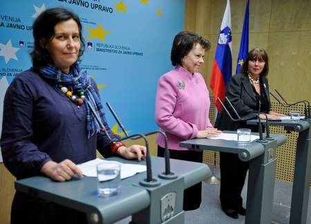 Soproga predsednika republike Barbara Miklič Türk se je udeležila novinarske konference o prostovoljstvu in dogodkih, ki so potekali v okviru evropskega leta prostovoljstva (foto: Nebojša Tejić)