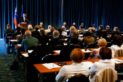 Predsident of the Republic of Slovenia, Dr Danilo Türk, at the 9th International Association of Refugee Law Judges (IARLJ) World Conference "Between Border Control, Security Concerns and International Protection: A Judicial Perspective" (photo: Stanko Gruden/STA)