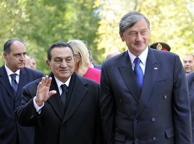 The President of Slovenia, Dr Danilo Türk, receives the President of Egypt, Muhammad Hosny Mubarak (FA BOBO)