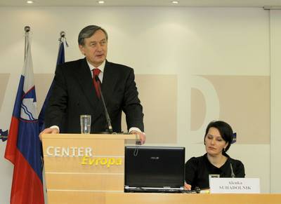 President of the republic of Slovenia, Danilo Türk attended a public consultation on the Green Paper entitled "EU development policy in support of inclusive growth and sustainable development–increasing the impact of EU development policy" (photo: Daniel Novakovič/STA)