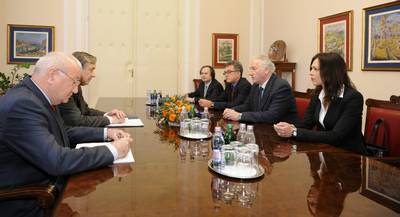The President of the Republic of Slovenia, Danilo Türk, received representatives of the Italian national community in Slovenia (photo: Nebojša Tejić/STA)