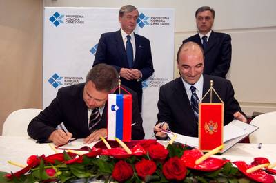 Montenegrin President Filip Vujanović and Slovenian President Dr Danilo Türk attend the signing of cooperation agreements between the Republic of Slovenia and Montenegro (photo: Stanko Gruden/STA)
