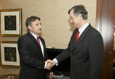 The President of the Republic of Slovenia, Dr Danilo Türk, meets the member of the Presidency of Bosnia and Herzegovina, Željko Komšić (FA BOBO)
