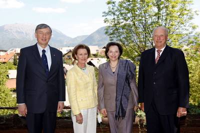 The President of the Republic of Slovenia, Dr Danilo Türk, and his wife, Barbara Miklič Türk, and Their Majesties, King Harald V and Queen Sonja of Norway, visit Radovljica (photo: Stanko Gruden/STA)
