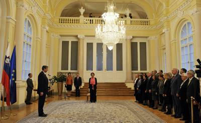 President of the Republic Dr Danilo Türk confers Golden Order for Services on the former Secretary General of the Council of Europe, Catherine Lalumière (FA BOBO)