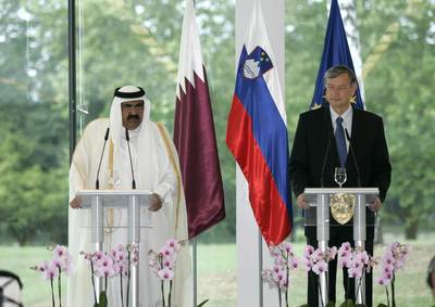 The President of the Republic of Slovenia, Dr Danilo Türk, receives the Emir of Qatar, Sheikh Hamad bin Khalifa Al-Thani (photo: Tina Kosec/STA)