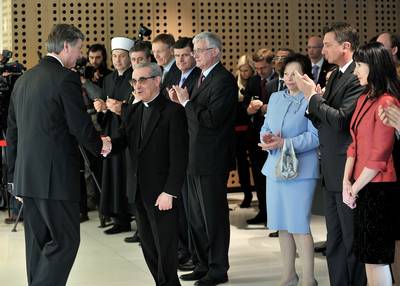 President of the Republic of Slovenia, Dr Danilo Türk, and his wife, Barbara Miklič Türk, together with the Prime Minister of the Republic of Slovenia, Borut Pahor, and Tanja Pečar, hosted a New Year's reception for the diplomatic corps (photo: Tamino Petelinšek/STA)