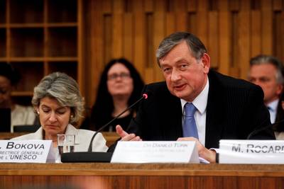 The President of the Republic of Slovenia Dr. Danilo Türk takes part in the UNESCO Future Forum (photo: Stanko Gruden/STA)