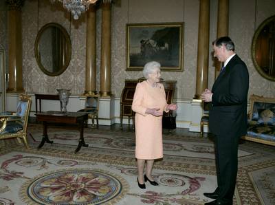 The President of the Republic of Slovenia, Dr Dainlo Türk, met with Britain’s Queen Elizabeth II (photo: Tina Kosec/STA)