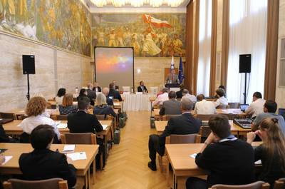 The President of the Republic of Slovenia, Dr Danilo Türk, attends the 18th International Public Relations Research Symposium – BledCom (photo: Nebojša Tejić/STA)