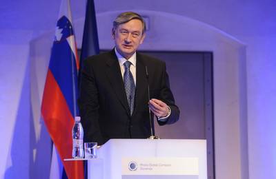 The Slovenian President, Dr Danilo Türk, attends the conference "Fairness – a source of long-term competitiveness of the economy" (photo: Nebojša Tejić/STA).