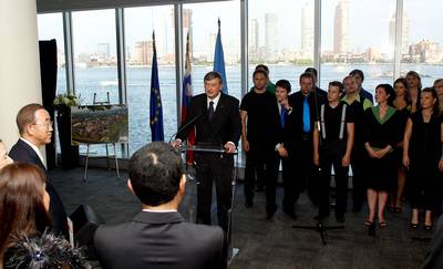 The President of the Republic of Slovenia Dr. Danilo Türk addresses participants of the reception organised at the occasion of the 20th anniversary of the Republic of Slovenia's independence by the ambassador, head of the Permanent Mission of the Republic of Slovenia to the United Nations in New York, Mrs. Sanja Štiglic (photo: Stanko Gruden/STA)