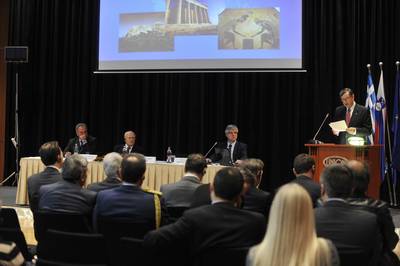 The President of the Republic of Slovenia, Dr Danilo Türk and the President of the Hellenic Republic, Dr Karlos Papoulias, taking part in the Slovenian-Greek Business Conference (FA BOBO)