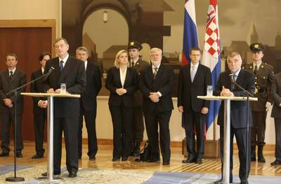 Joint statement for the media by the Slovenian and Croatian presidents (FA BOBO)