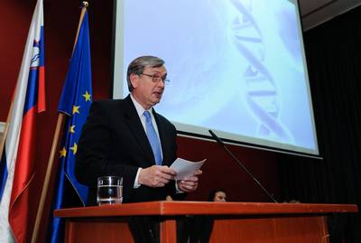 The President of the Republic of Slovenia, Danilo Türk, attended the opening ceremony of the International Year of Chemistry in Slovenia (photo: Nebojša Tejić/STA)