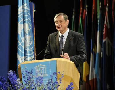 President Türk delivers the opening address at the 2009 World Conference on Higher Education (FA BOBO)