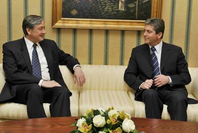 The President of the Republic of Bulgaria, Georgi Parvanov, receives the President of the Republic of Slovenia, Dr Danilo Türk (FA BOBO)