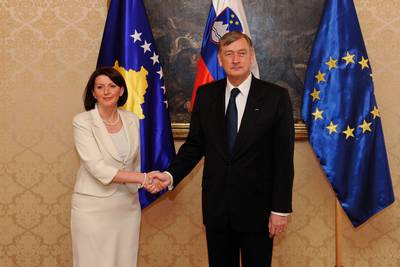 Slovenian President, Dr Danilo Türk, receives Kosovar President, Ms Atifete Jahjaga (photo: Nebojša Tejić/STA)