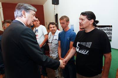 The President of the Republic of Slovenia, Dr Danilo Türk, visits Rog Social Centre where he meets IWW activists (photo: Stanko Gruden/STA)