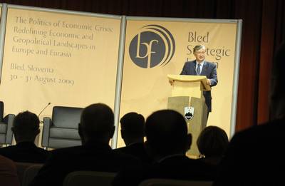 The President of the Republic of Slovenia, Dr Danilo Türk, attended the opening session of the Fourth Bled Strategic Forum and addressed the participants as the guest of honour (FA BOBO)