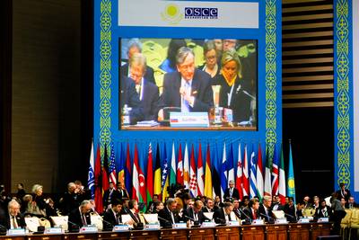 The President of the Republic of Slovenia, Dr Danilo Türk, delivers his address at the Summit of the Organisation for Security and Co-operation in Europe (photo: Stanko Gruden/STA)