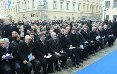 The President of the Republic of Slovenia, Dr Danilo Türk, attends the ceremonial inauguration of the President of the Republic of Croatia, Dr Ivo Josipović. (photo: Tina Kosec/STA)