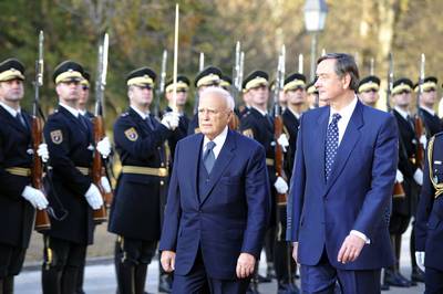 The President of Slovenia, Dr Danilo Türk, receives the President of the Hellenic Republic, Dr Karolos Papoulias (FA BOBO)