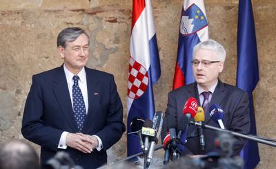 Working meeting of the President of the Republic of Slovenia, Dr Danilo Türk, and the President of the Republic of Croatia, Dr Ivo Josipović (photo: Stanko Gruden/STA)