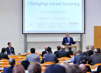 The President of the Republic of Slovenia, Dr Danilo Türk, delivers his address at the Yearly Conference of the European Institute of Social Security (photo: Tamino Petelinšek/STA)