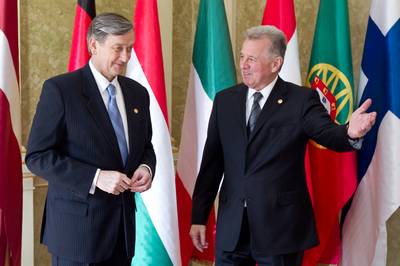 The President of the Republic of Slovenia, Dr Danilo Türk, was welcomed by the host of the informal meeting of the Arraiolos Group, the President of the Republic of Hungary, Dr Pál Schmitt (photo: Stanko Gruden/STA)