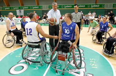 President of the Republic of Slovenia, Dr Danilo Türk, attends the final game of the European Wheelchair Basketball Championship (photo: Stanko Gruden/STA)