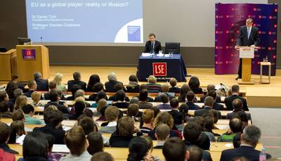 President Dr Danilo Türk visited the London School of Economics and Political Science, where he gave a lecture entitled “EU as a Global Player: Reality or Illusion?” (Photo: Stanko Gruden/STA)