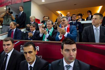 The President of the Republic of Slovenia, Dr Danilo Türk, and the President of the Republic of Turkey, Abdullah Gül, attend the World Championship quarter-final basketball match between Slovenia and Turkey (photo: Stanko Gruden/STA)