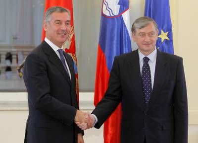 The President of the Republic of Slovenia, Dr Danilo Türk, received the Prime Minister of Montenegro, Milo Đukanović (photo: Daniel Novakovič/STA)