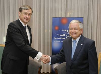 The President of the Republic of Slovenia, Dr Danilo Türk, meets the President of the Republic of Poland, Mr Lech Kaczyński (FA BOBO)