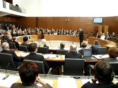 The President of the Republic, Dr Danilo Türk, addressing the newly elected members of the parliament (FA BOBO)