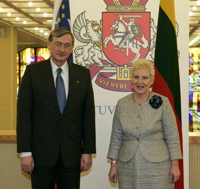 The Slovenian President, Dr Danilo Türk, meets the Speaker of the Lithuanian Parliament, Irena Degutienė (photo: Tina Kosec/STA)