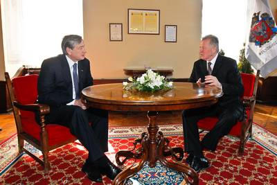 The President of the Republic of Hungary, Dr Pál Schmitt, meets the President of the Republic of Slovenia, Dr Danilo Türk (photo: Stanko Gruden/STA)