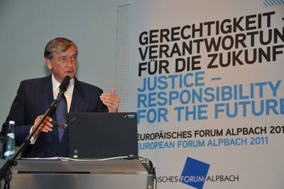The President of the Republic of Slovenia, Dr Danilo Türk, attended the traditional European Forum Alpbach, where he participated as a speaker at the opening of the Political Symposium entitled 'International Justice – Global Equity' (photo: Markus Prantl/European Forum Alpbach)