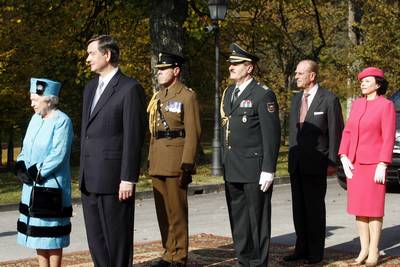 The President of the Republic of Slovenia, Dr  Danilo Türk receives Her Majesty Queen Elizabeth II. (FA BOBO)