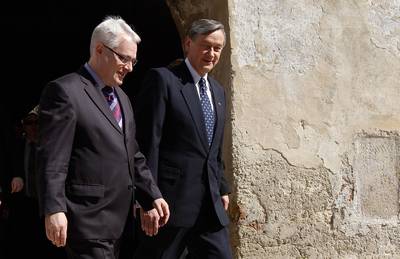 Working meeting of the President of the Republic of Slovenia, Dr Danilo Türk, and the President of the Republic of Croatia, Dr Ivo Josipović (photo: Stanko Gruden/STA)