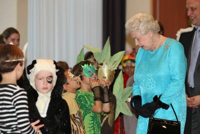 Queen Elizabeth II attended a musical production of the British International School “Džungel Jangle” (FA BOBO)