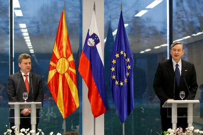 The President of the Republic of Slovenia, Dr Danilo Türk, receives the President of the Republic of Macedonia, Dr Gjorge Ivanov (photo: Nebojša Tejić/STA)