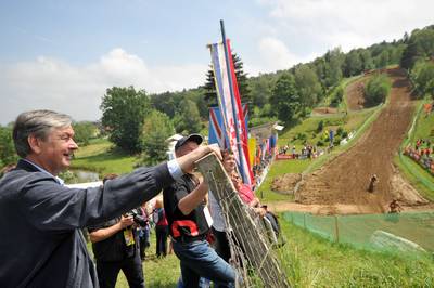 The President of the Republic of Slovenia, Dr Danilo Türk, opens the competitions for FIM MX3 Motocross World Championship and FIM Women’s Motocross World Championship (photo: Tamino Petelinšek/STA)