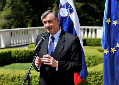 Slovenian President Dr Danilo Türk hosts a reception on the occasion of the 43rd International Writers’ Meeting (photo: Tamino Petelinšek/STA)