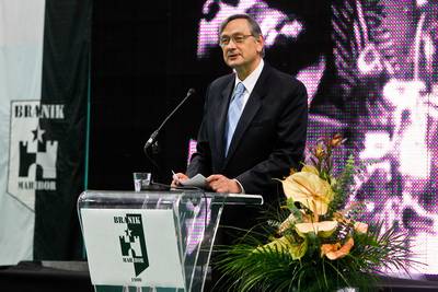 Predsednik republike dr. Danilo Türk se je udeležil slovesnosti ob 110. obletnici najstarejšega slovenskega športnega društva - Športnega društva Branik (foto: Stanko Gruden/STA)