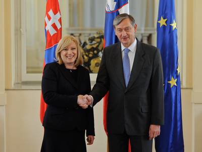 Predsednik Republike Slovenije dr. Danilo Türk je sprejel predsednico Vlade Slovaške republike dr. Iveto Radičovo (foto: Nebojša Tejić/STA)