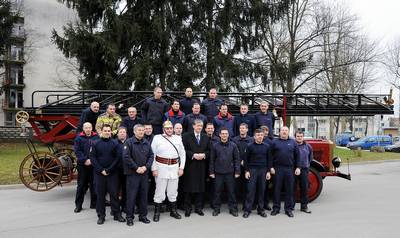Predsednik republike dr. Danilo Türk je obiskal Gasilsko brigado Ljubljana, kjer se je srečal z vodstvom in sodelavci gasilske brigade (FA BOBO)